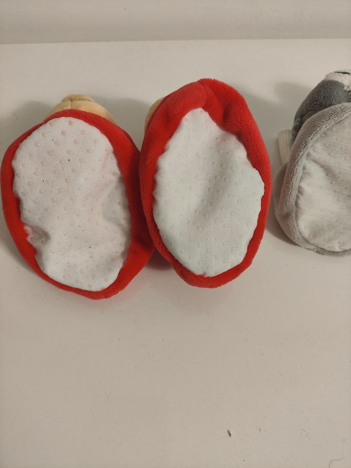 Lot de 2 paires de chaussons bébé - Disney & Natoo - Taille 16 Neufs jamais portés - photo numéro 7