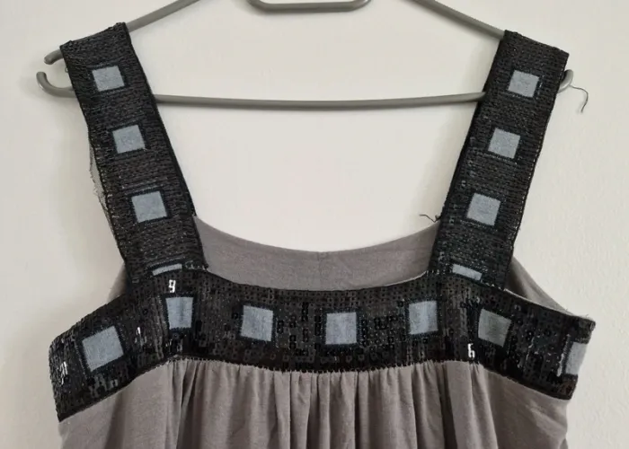 Robe grise - photo numéro 5