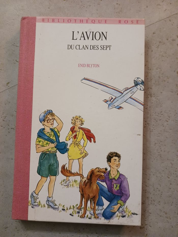 livre l'avion du clan des sept Enid Blyton