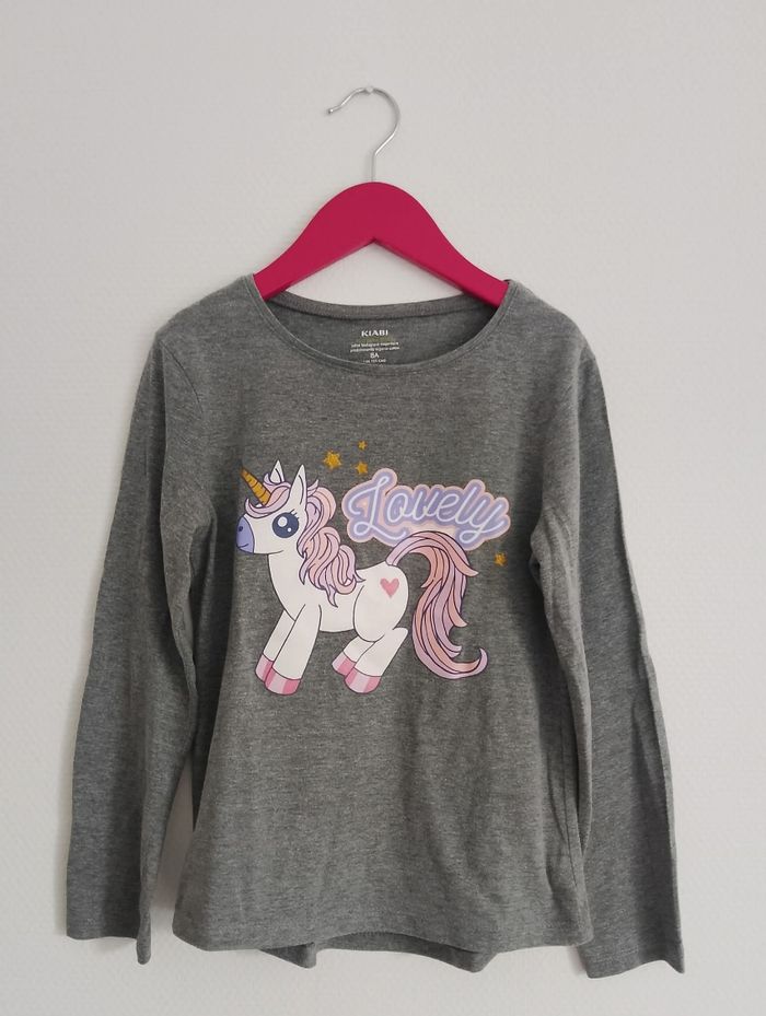 T-shirt gris Kiabi 8 ans - photo numéro 2