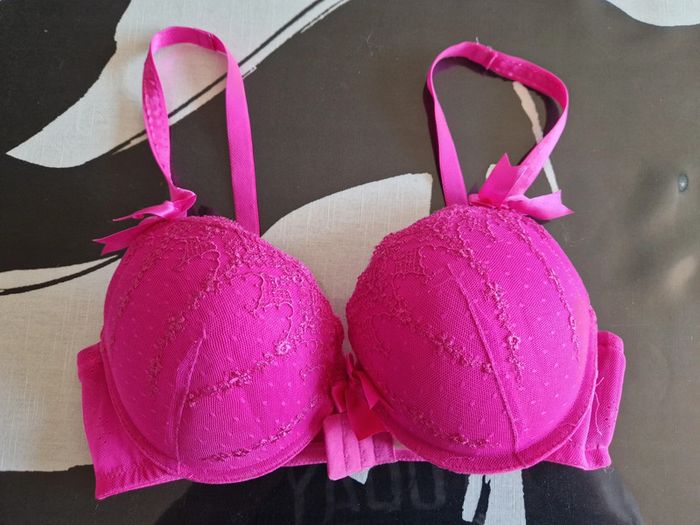 Soutien gorge rose soleil sucre 90D
