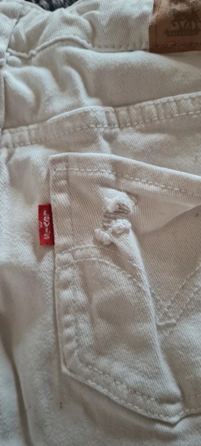 Jean troué Levis 710 super skinny - photo numéro 5