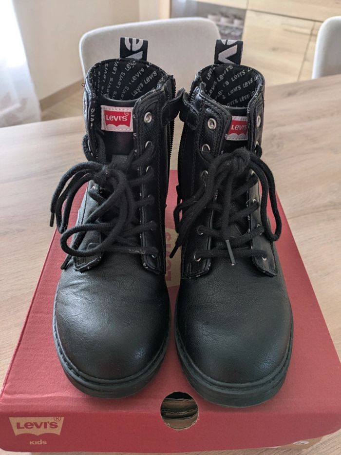 Boots Levi's noir pointure 34 - photo numéro 4