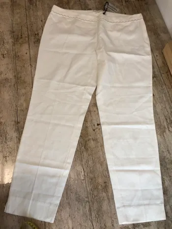 Pantalon écru Naf Naf neuf