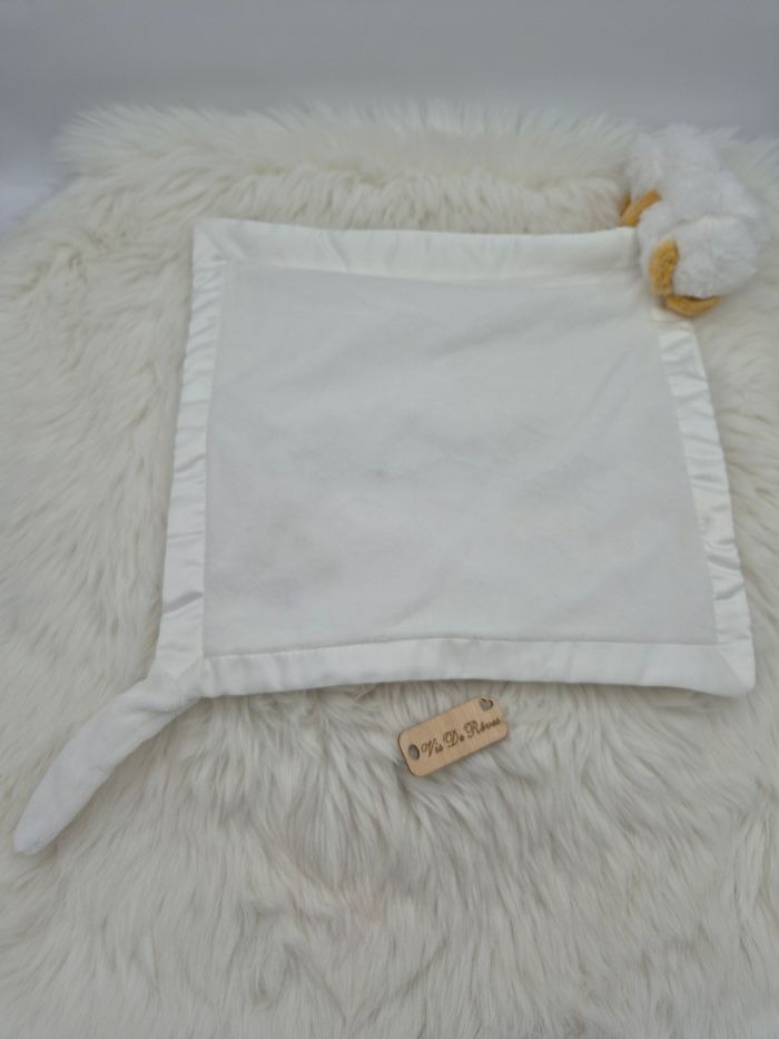Doudou mouchoir Canard blanc jaune moutarde Born in 2024 Primark - photo numéro 6
