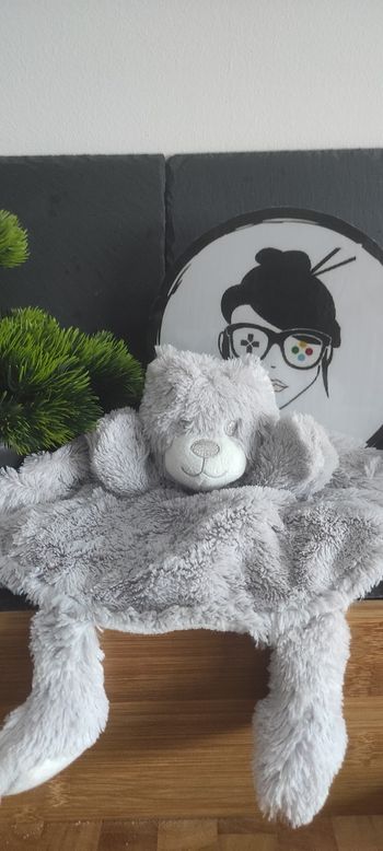 Doudou Plat Marionnette ours ourson Tom & Zoé gris Blanc jambes blanc fourrure