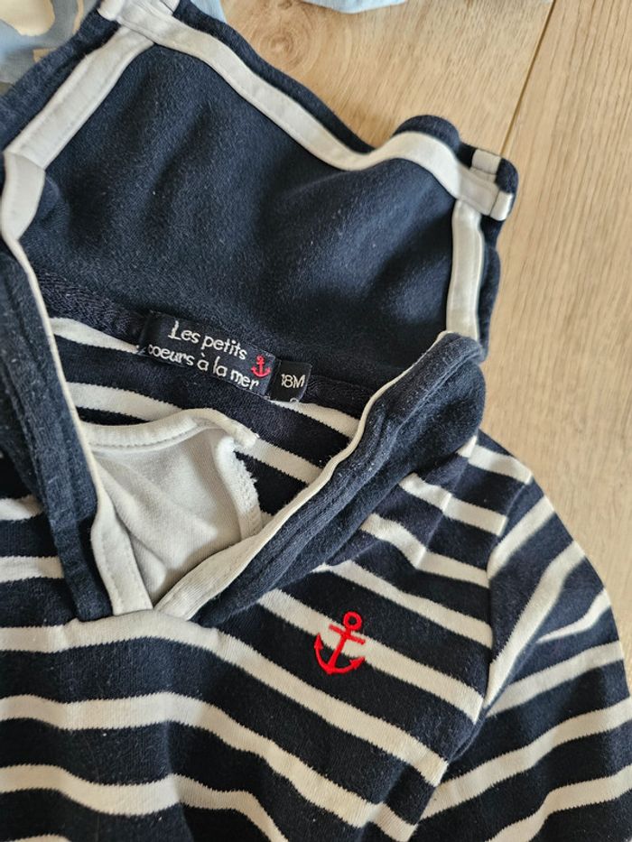 Gros lot 7 pulls légers 18 mois - photo numéro 3