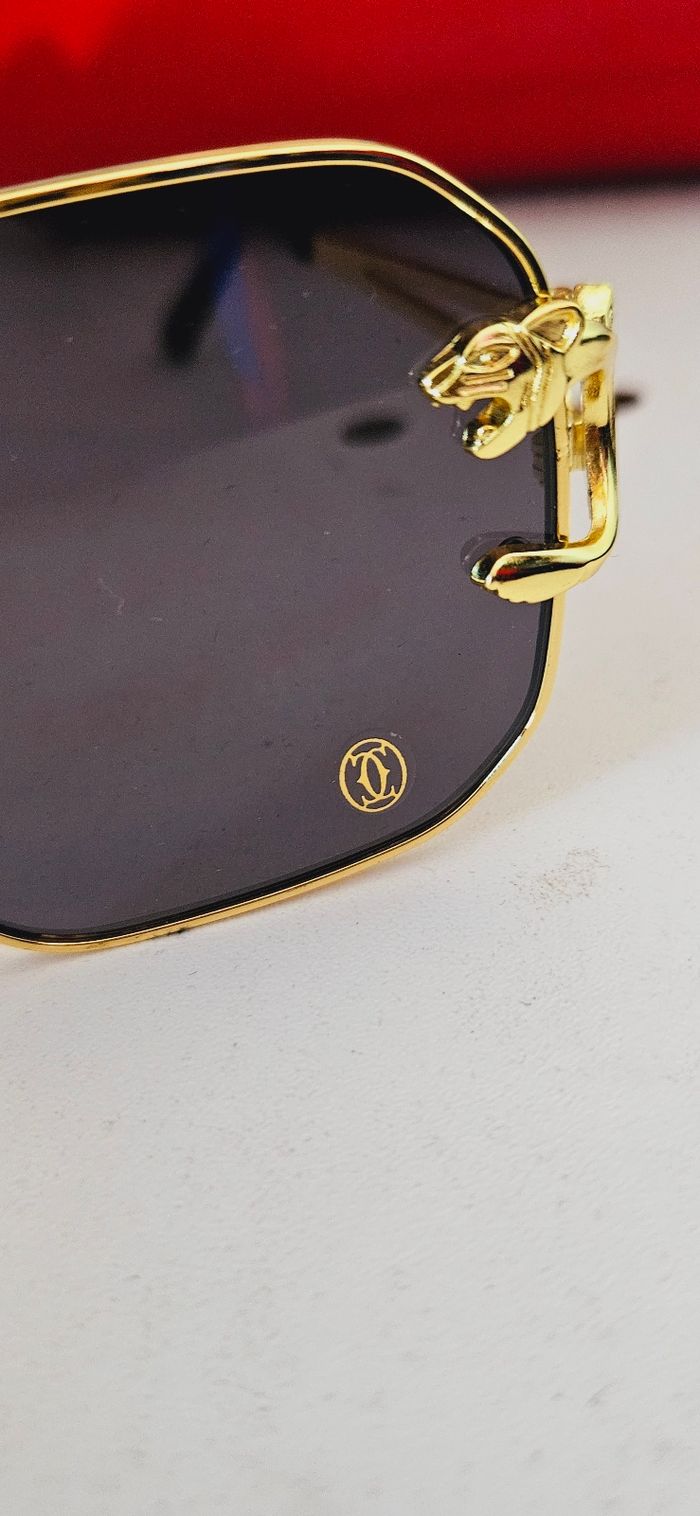 Lunettes de soleil Cartier neuf - photo numéro 10
