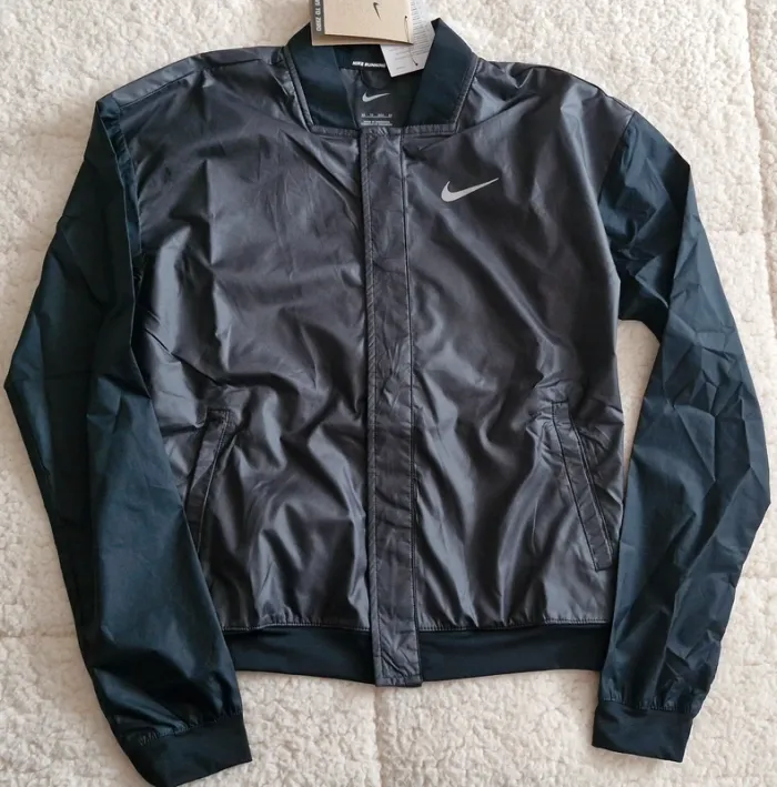 Veste Nike - photo numéro 2