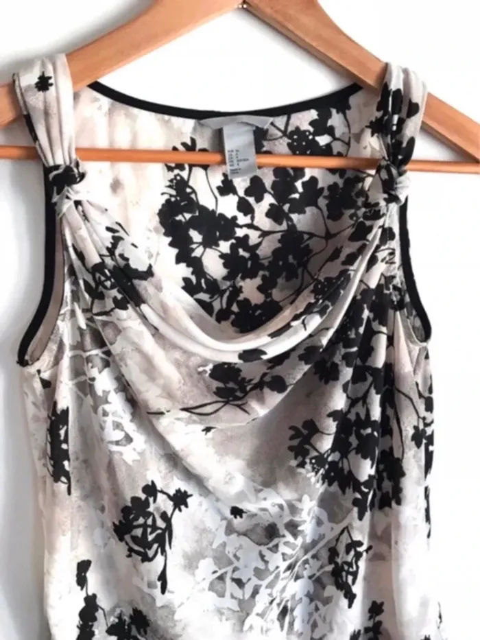 Haut à col bénitier sans manches et à imprimés fleuris H&M taille 34 - photo numéro 4