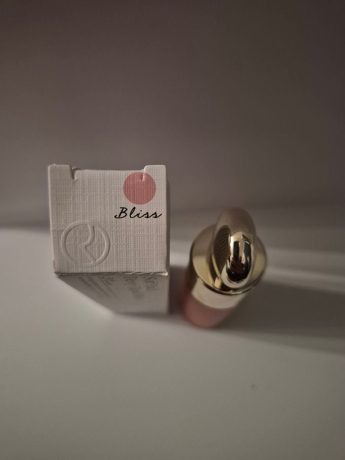 Blush liquide rare beauty - photo numéro 2