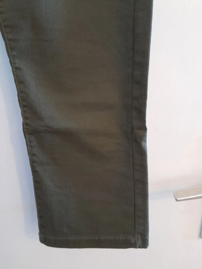 Pantacourt femme,Taille 36, couleur kaki, Marque BA8 Collection - photo numéro 3