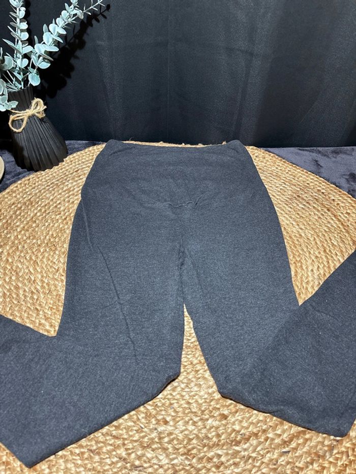 Legging grossesse Kiabi taille 38/40 - photo numéro 2