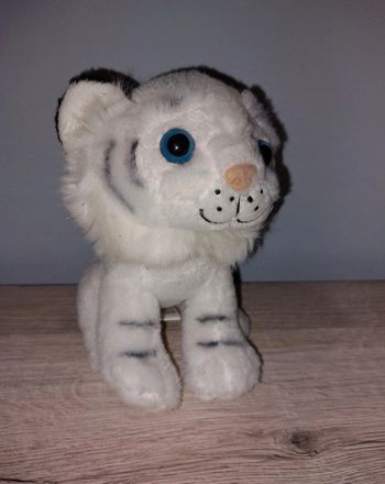 Petite peluche tigre