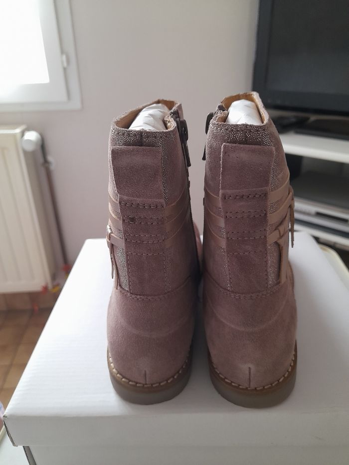 Paire de bottes fille hiver - photo numéro 2