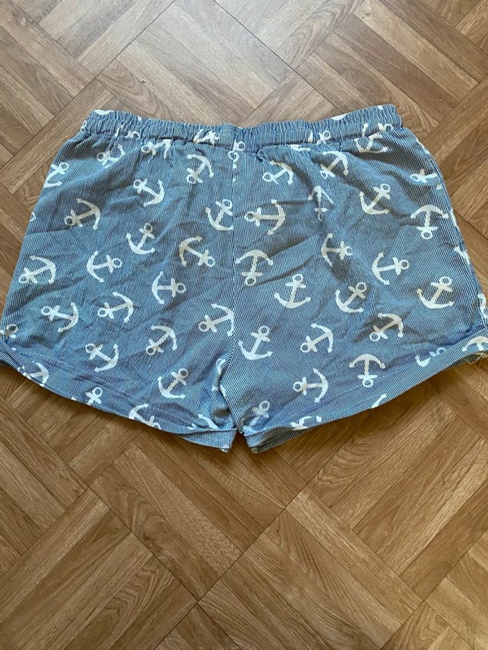 Short court bleu avec motif d’ancres vintage - photo numéro 3
