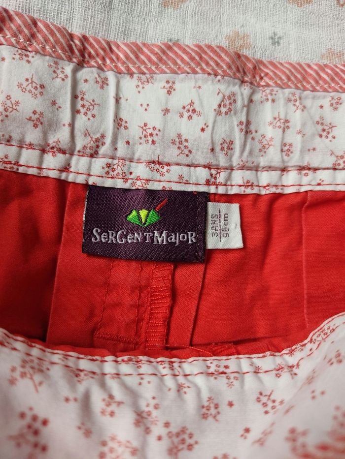 Short large rouge coquelicot Sergent Major - Taille 3 ans - Très bon état - photo numéro 9