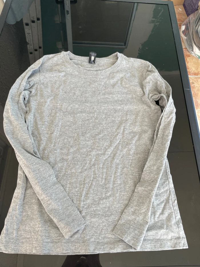 T-shirt gris de la marque sol’s, taille M - photo numéro 3