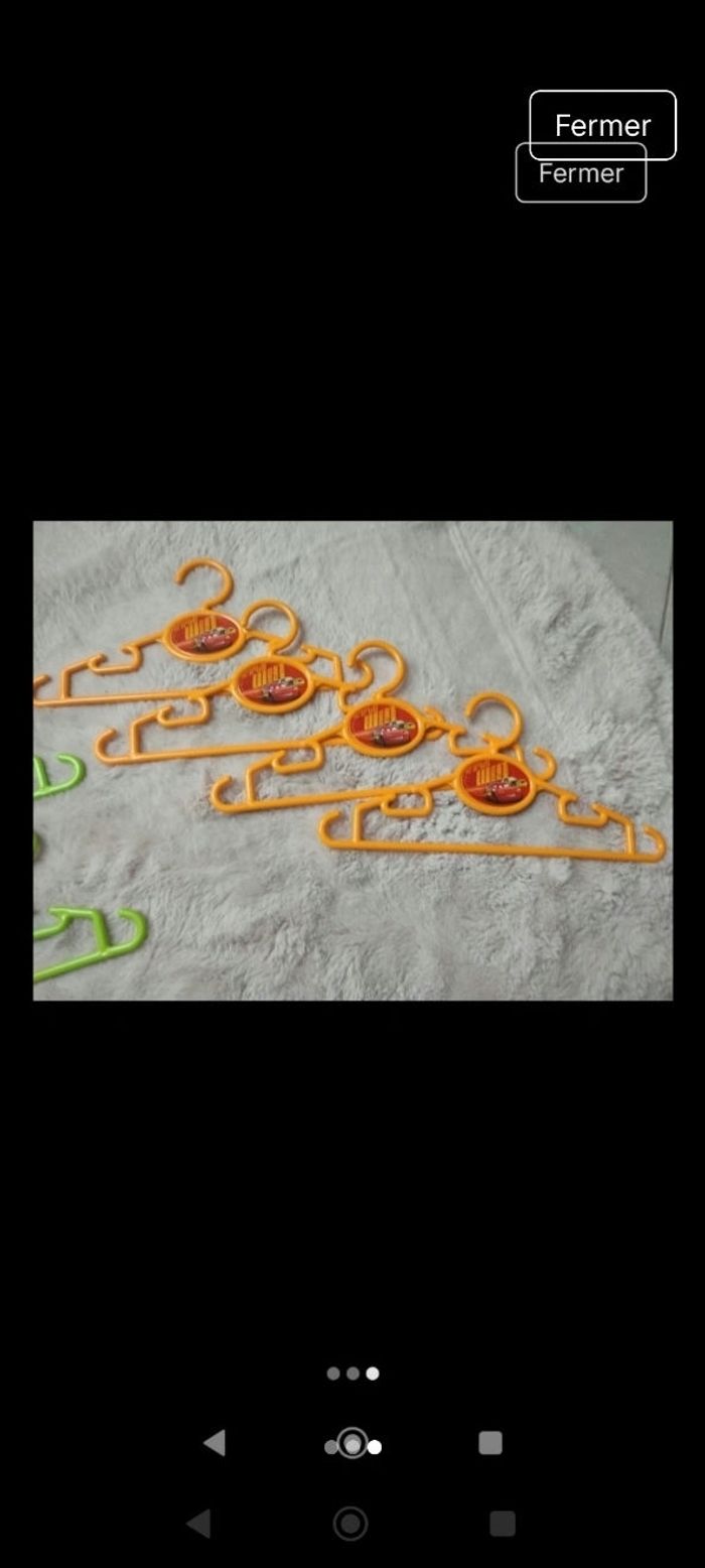 Lot de 8 cintres enfants - photo numéro 3