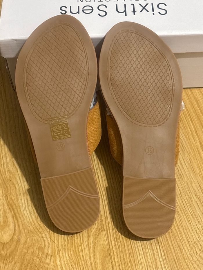 Sandales femme plate neuf avec boîte - taille 39 - photo numéro 3