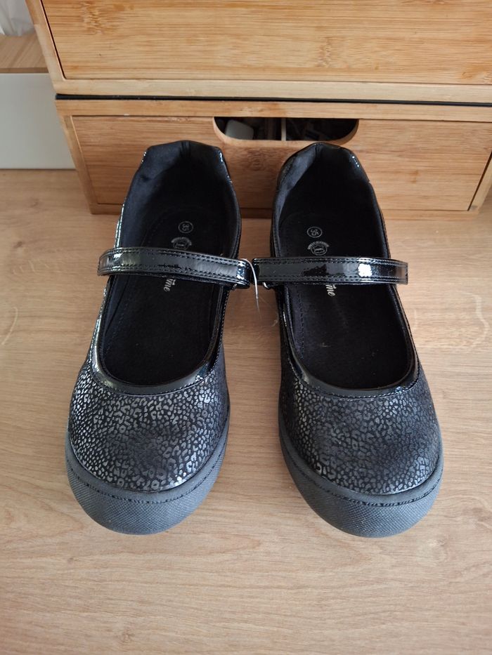 Chaussures ballerines 35 - photo numéro 3