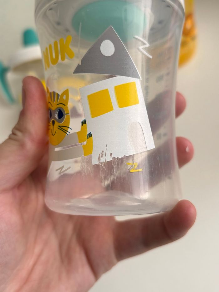 Lot Nuk kiddy cup et Nuk goblet d’apprentissage évolutif 2 en 1 et gourde paille offerte - photo numéro 6