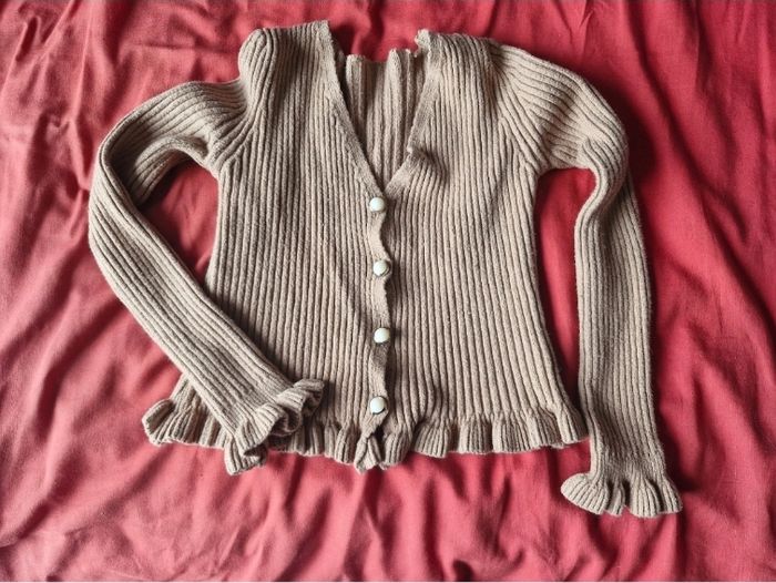 Splendide gilet zone froufrou