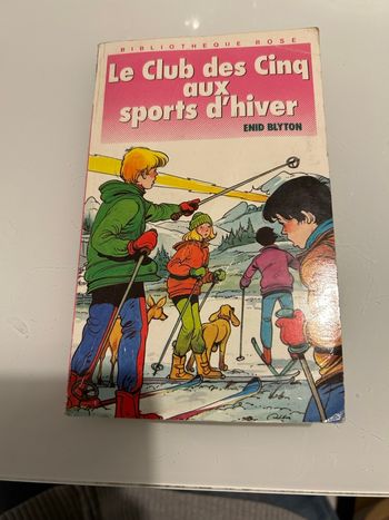 Livre le club des 5 au sports d’hiver d’enid blyton