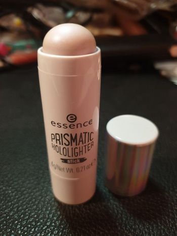 Highlighter Prismatic Essence