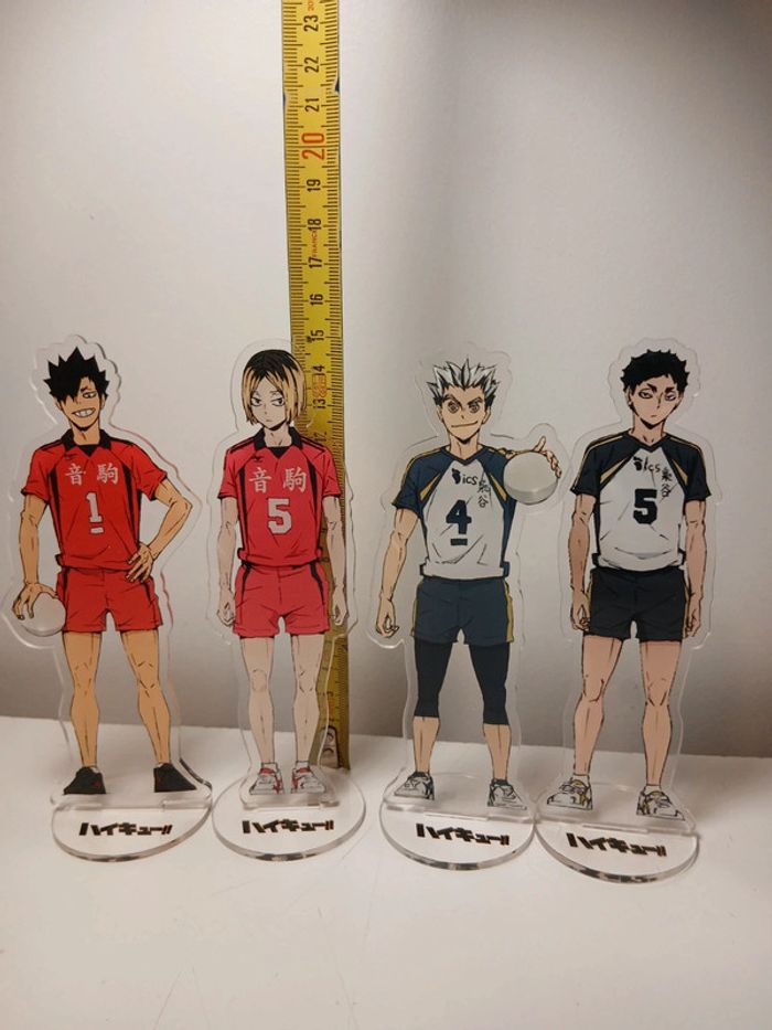 Lot 4 figurines debout acrylique Haikyuu - photo numéro 4