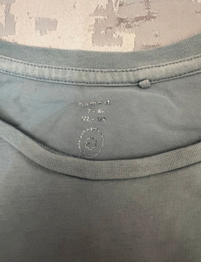 Tee-shirt enfant manches courtes 7-8 ans – Name It | Très bon état 👕✨ - photo numéro 3