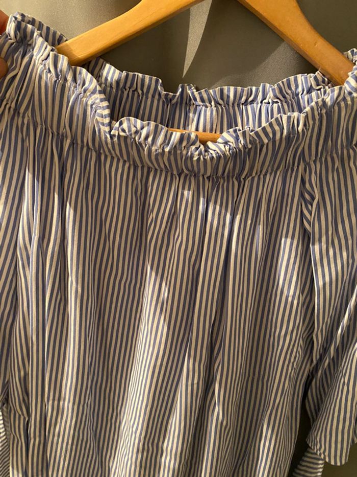 Blouse épaules nues - photo numéro 2