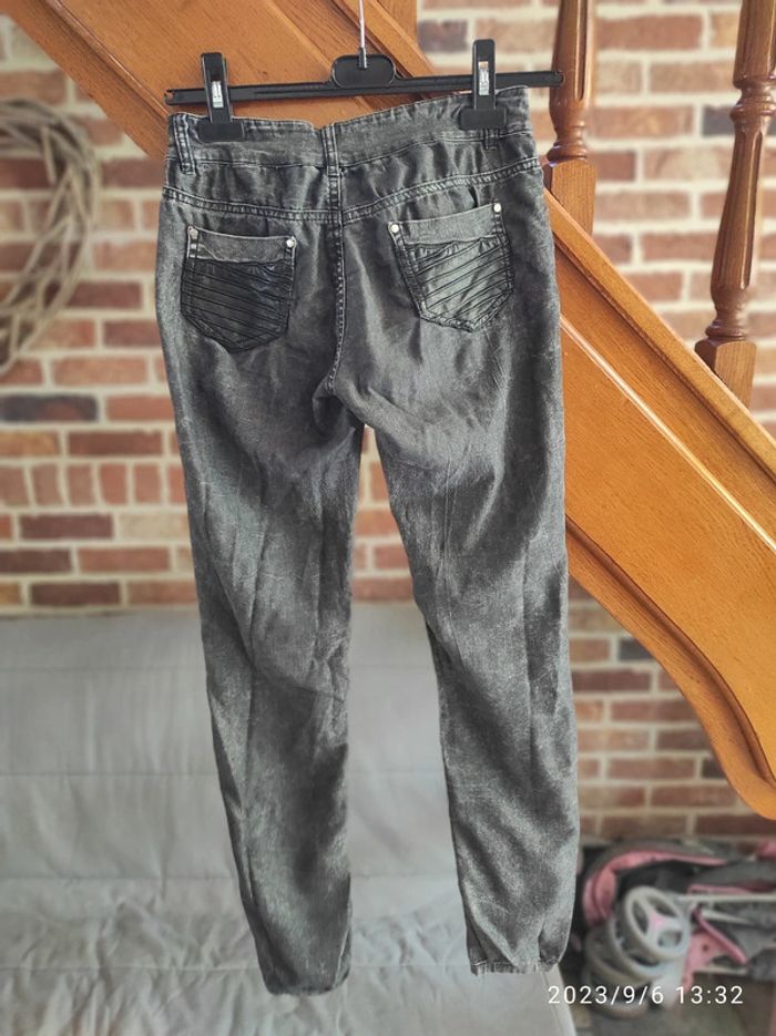 Jeans gris / noir - photo numéro 3