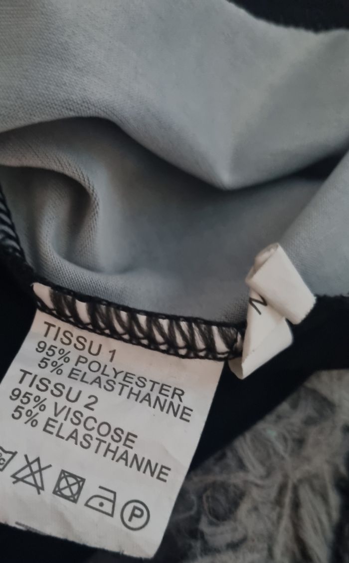Débardeur imprimé tigre et papillon avec strass taille S-M - photo numéro 7