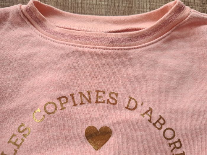 Pull fin Kiabi 3 ans en très bon état - photo numéro 4