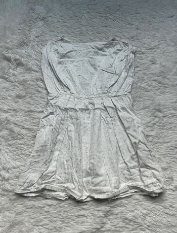 Robe tape à l’œil