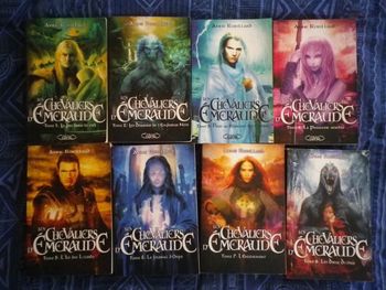 LES CHEVALIERS D'EMERAUDE