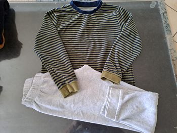 pyjama velours vert baudet 8 ans