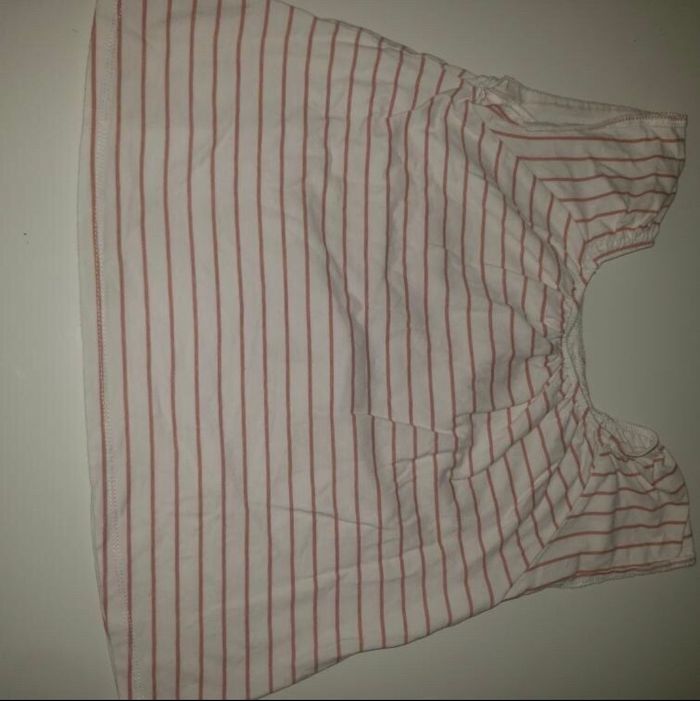 T-shirt manche court - 8 ans - photo numéro 2