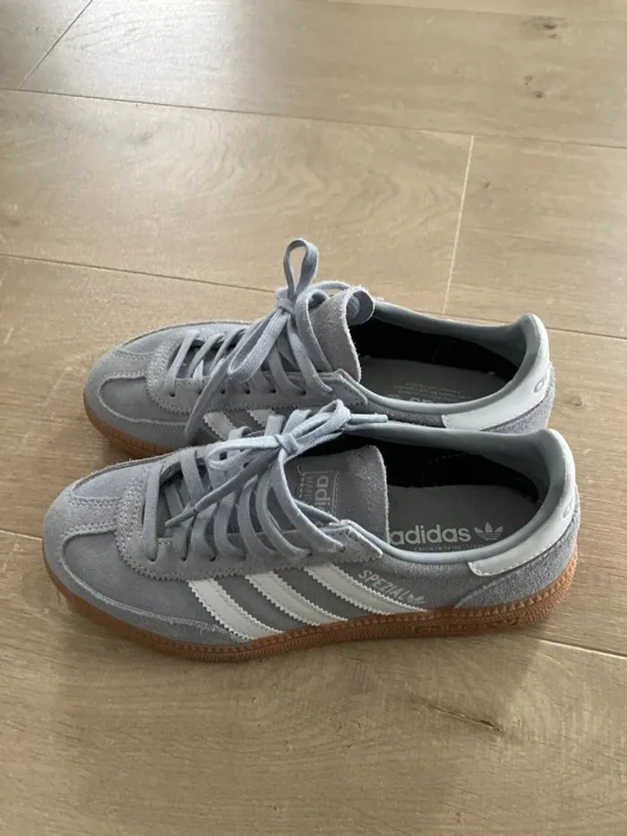 Baskets adidas Spezial grise taille 35,5 - photo numéro 3