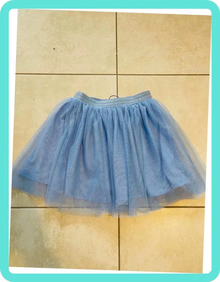 Belle jupe avec tulle 8 ans sergent major