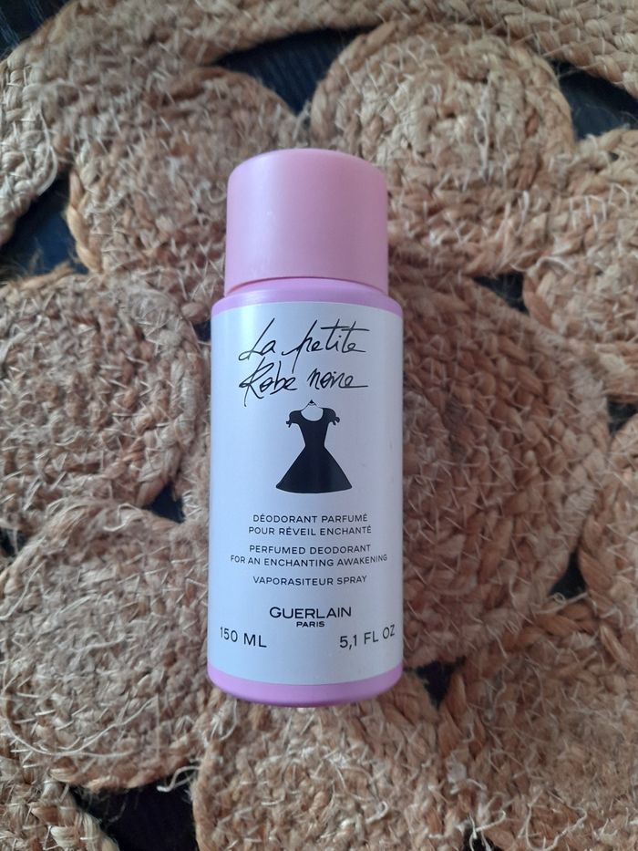 Deo la petite robe noire