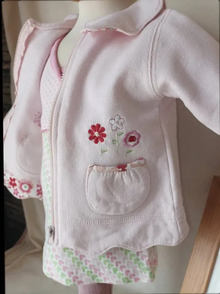 Ensemble trois pièces fille 3 mois - photo numéro 2