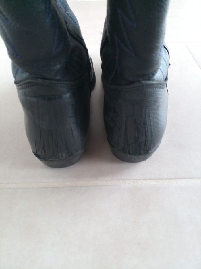 Bottes - photo numéro 3