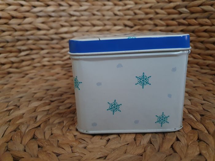 Rare Peluche ours blanc Hauteur 10 cm avec sa boite métal Vert Baudet - photo numéro 4