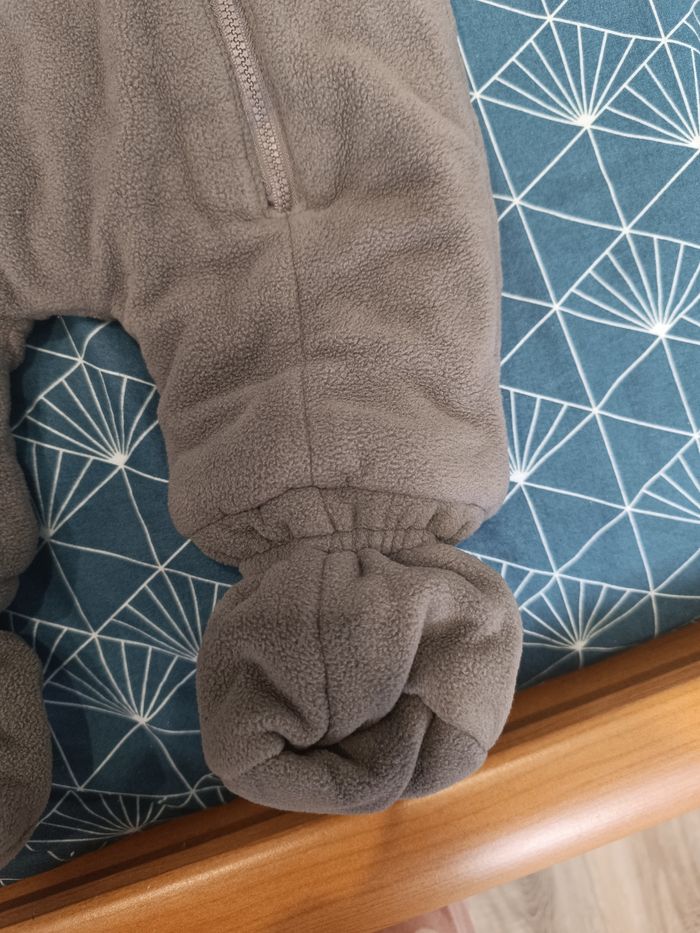 Combinaison bebe - photo numéro 5