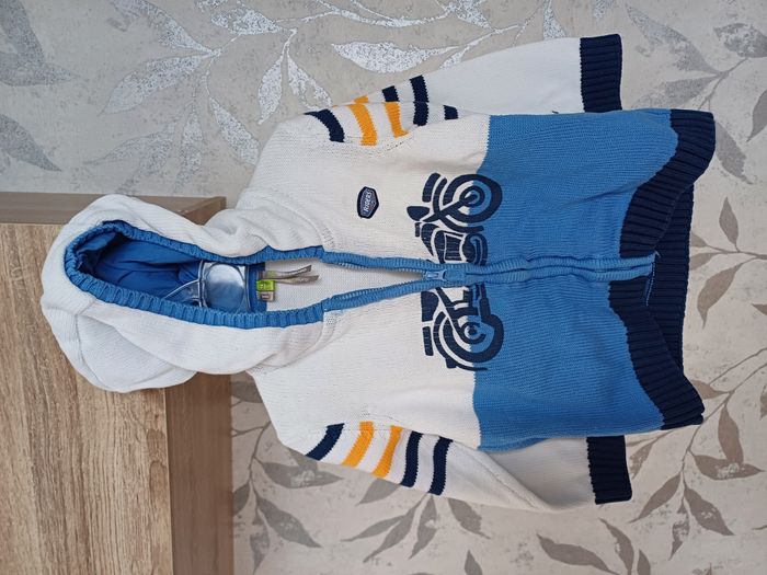 2 gilets zippés à capuche pour garçons Taille 12 mois - photo numéro 3