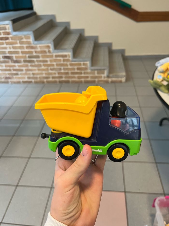 voiture 123 - photo numéro 2