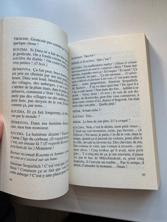 Pièce de théâtre Anton Tchekhov pièces en un acte - photo numéro 2