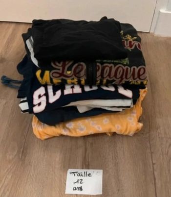Lot de vêtements